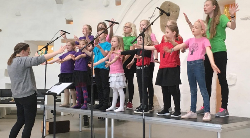 Singing Superkids